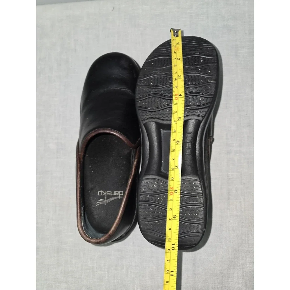Dansko women black